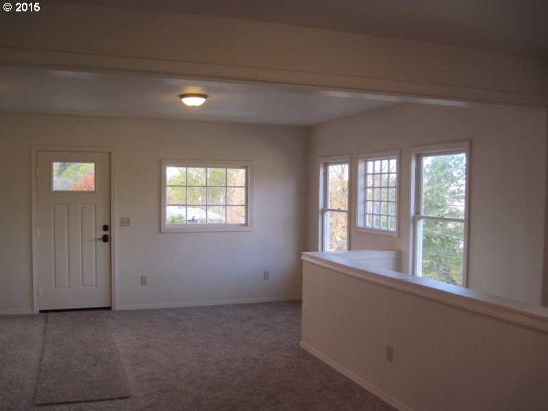 816 South Main Street Pendleton, OR 97801 - Photo 12 of 17