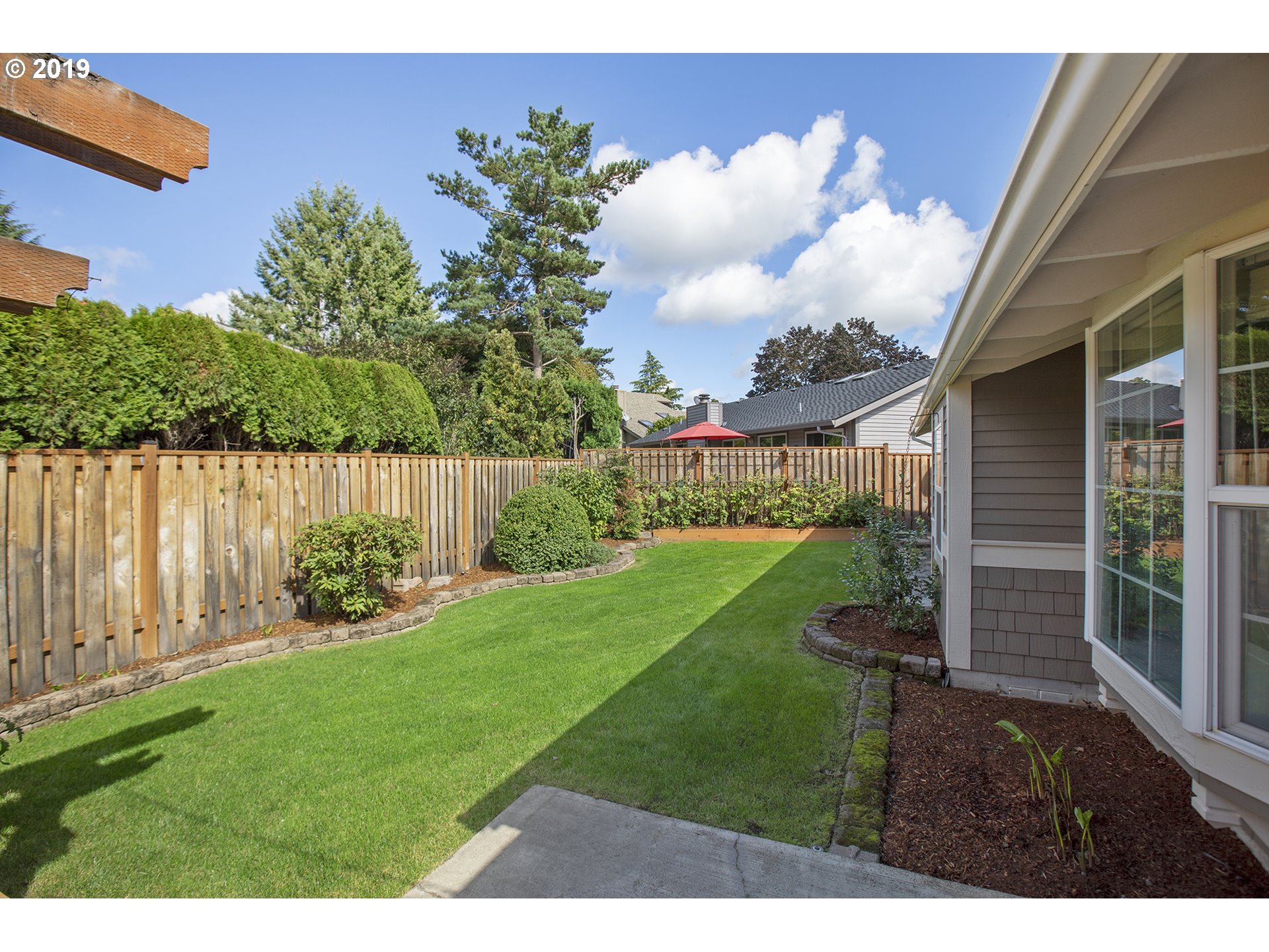 32455 Southwest Armitage Road Wilsonville, OR 97070 - Photo 7 of 32 Gallery Image 7