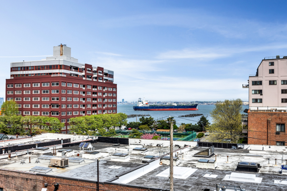 The Pointe 155 Bay St, Staten Island, NY 10301 - Photo 2 of 4