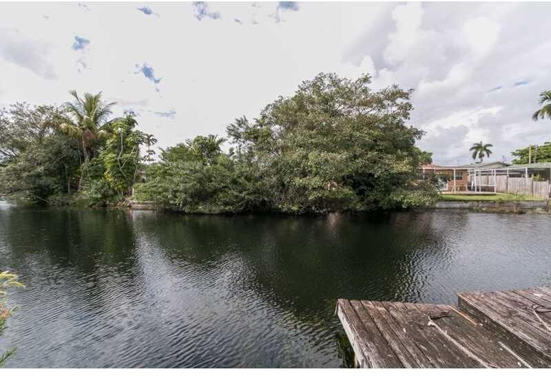 3432 East Shore Road Miramar, FL 33023 - Photo 33 of 33