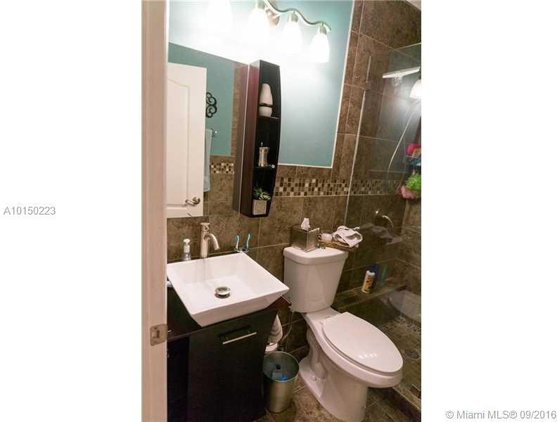 14218 Southwest 121st Place, Unit 5 Miami, FL 33186 - Photo 15 of 27