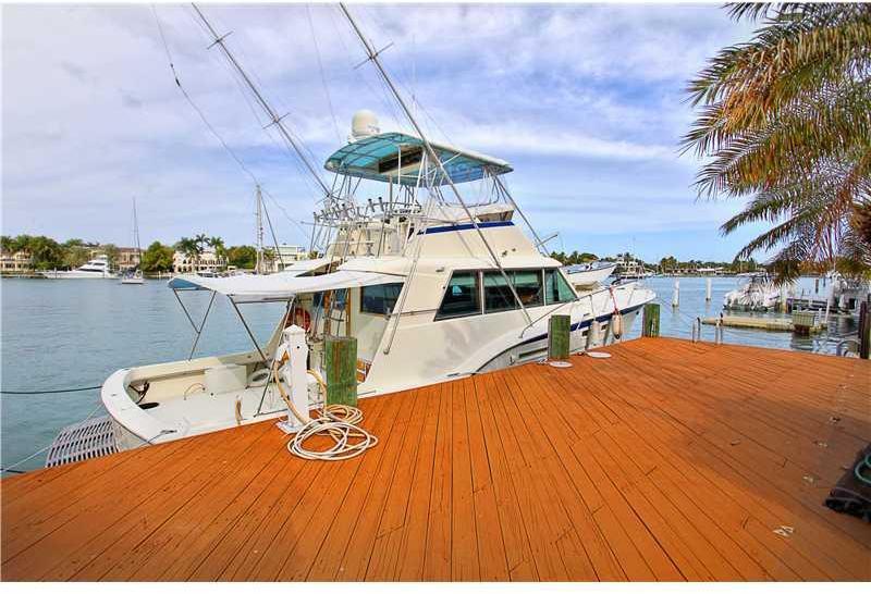 701 North Mashta Drive Key Biscayne, FL 33149 - Photo 14 of 19