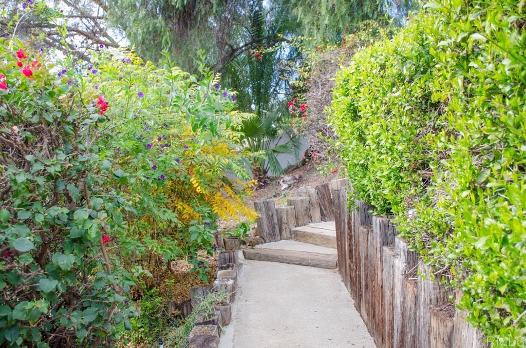 9121 Northcote Road Santee, CA 92071 - Photo 22 of 25 Gallery Image 22