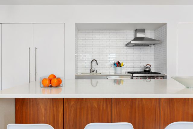 $2,175,000 | 60 Tiffany Place, Unit 3E/F | Columbia Street Waterfront