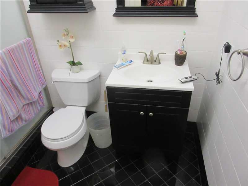 8025 Southwest 107th Avenue, Unit 222 Miami, FL 33173 - Photo 6 of 9