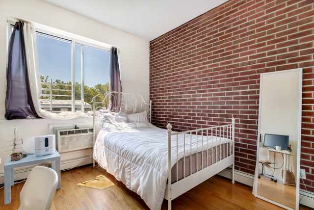 64 Maspeth Avenue, Unit 4B Brooklyn, NY 11211 - Photo 3 of 4