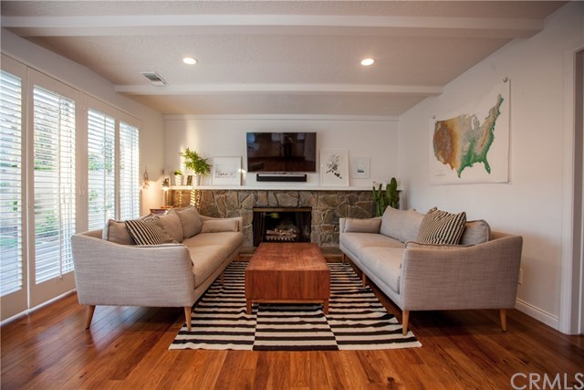 2040 Mandarin Drive Costa Mesa, CA 92626 - Photo 13 of 28