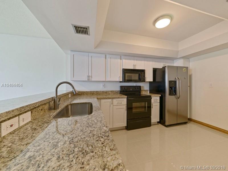 520 Brickell Key Drive, Unit A1007 Miami, FL 33131 - Photo 12 of 26