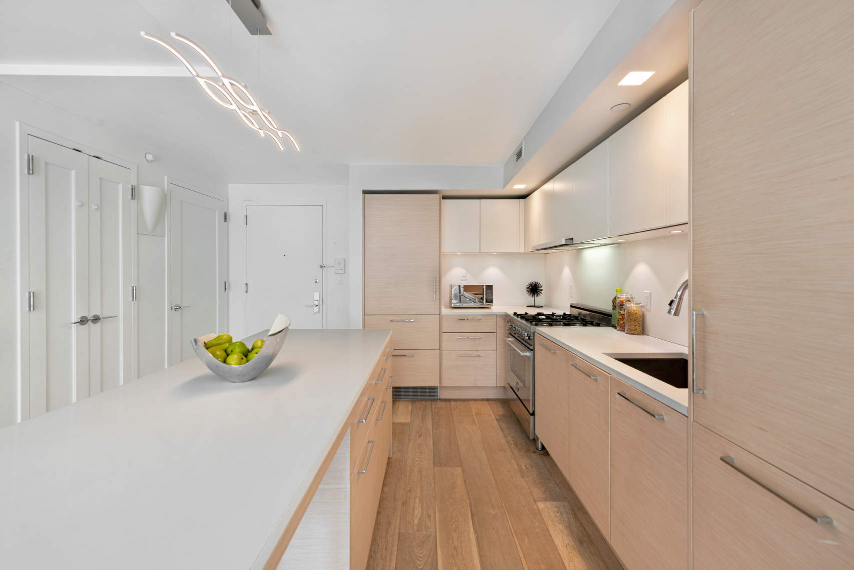 101 West 87th Street, Unit 207 Manhattan, NY 10024 - Photo 5 of 15