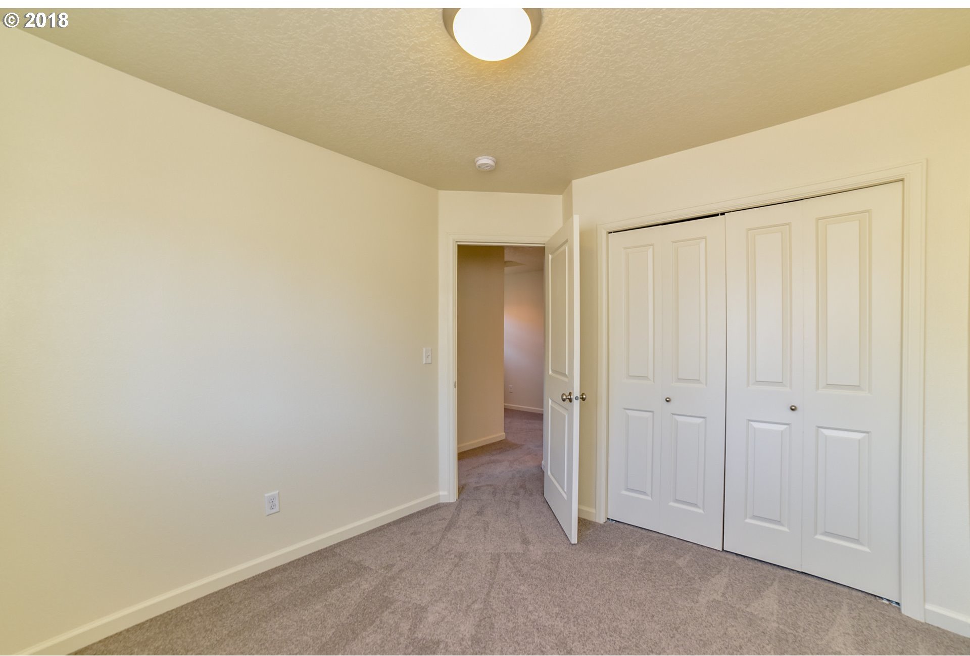 827 Southwest Windrose Terrace Beaverton, OR 97003 - Photo 11 of 32