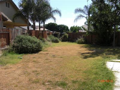 3704 Mt Celeste Court Bakersfield, CA 93313 - Photo 3 of 18