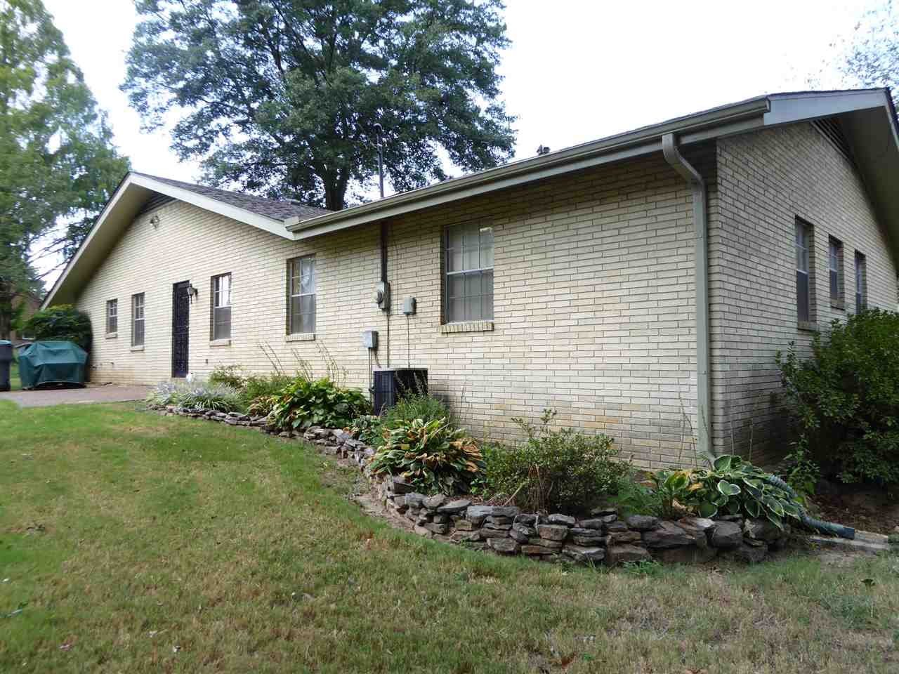 4697 Stage Road Memphis, TN 38128 - Photo 20 of 23