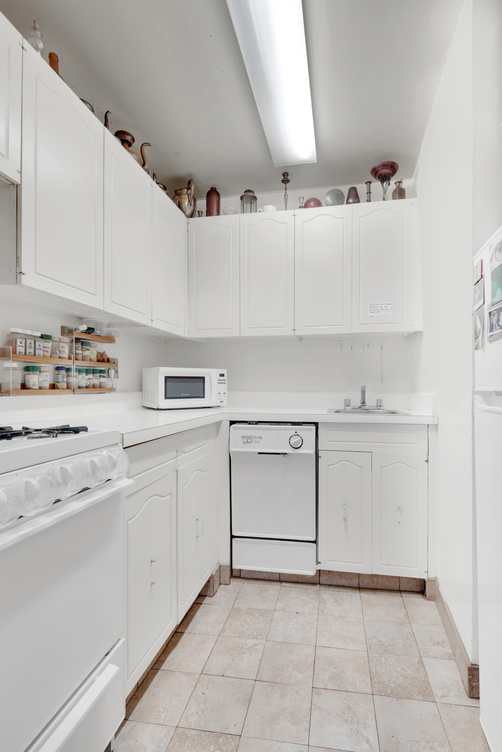 225 Central Park West, Unit 501 Manhattan, NY 10024 - Photo 7 of 10