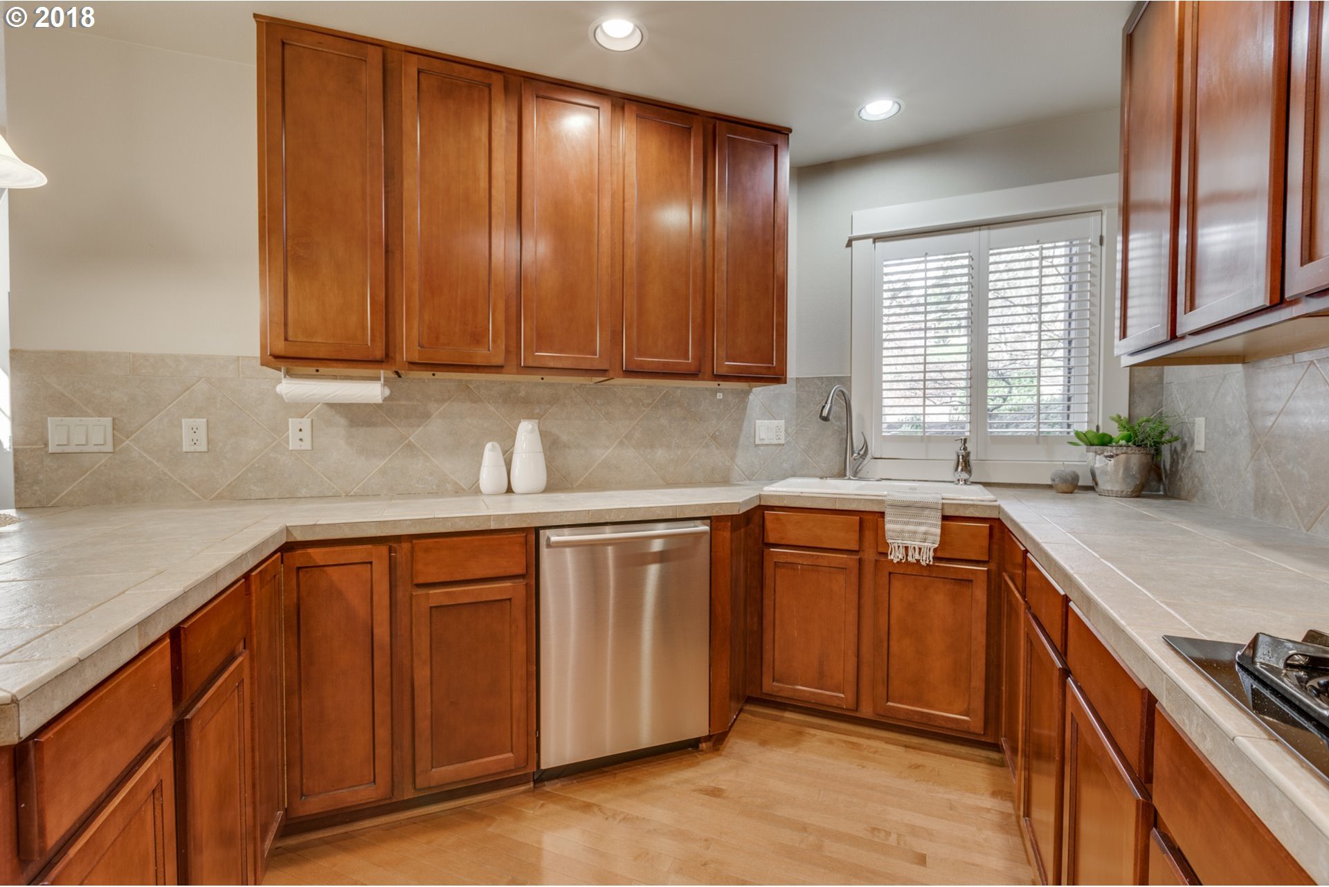 11024 Northwest Leahy Road Portland, OR 97229 - Photo 11 of 32 Gallery Image 11