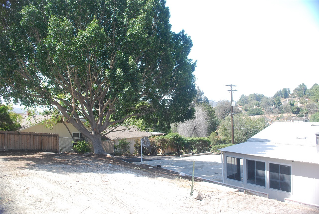 10780 Eureka Road Spring Valley, CA 91978 - Photo 20 of 25