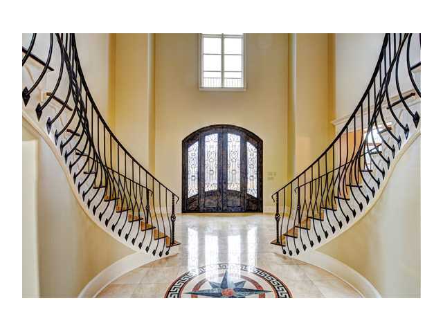 2730 Calkins Road Germantown, TN 38139 - Photo 2 of 25 Grand Foyer