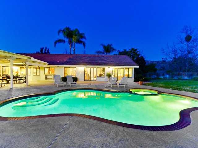 16418 Bridlewood Road Poway, CA 92064 - Photo 2 of 25