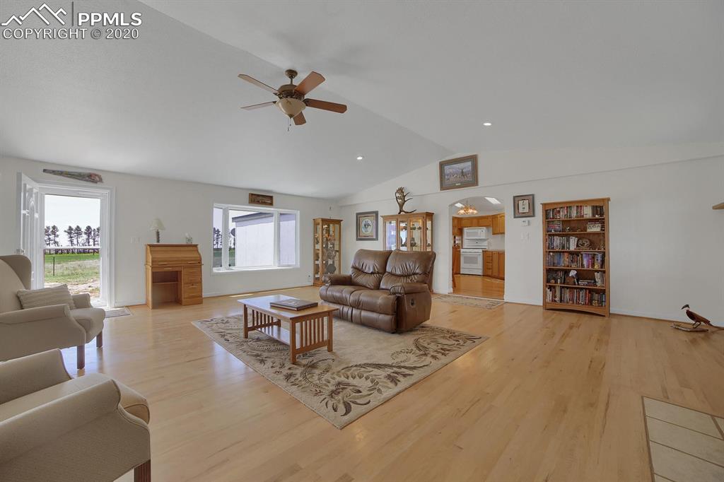 22650 Spencer Road Calhan, CO 80808 - Photo 7 of 24