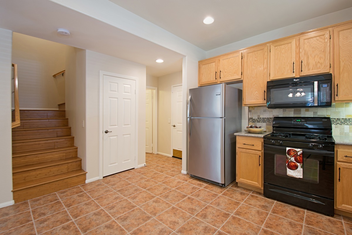 4026 Craven Road Oceanside, CA 92057 - Photo 10 of 25