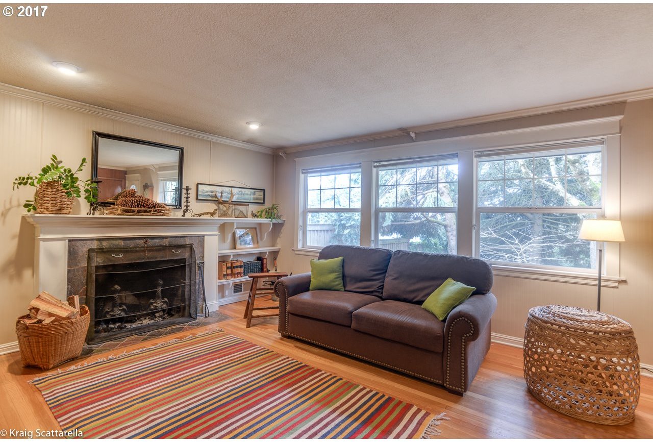 12314 Southwest Lesser Road Portland, OR 97219 - Photo 23 of 31 Gallery Image 23
