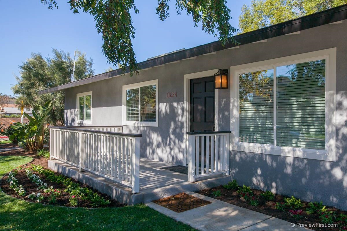 13634 Somerset Road Poway, CA 92064 - Photo 3 of 16 lovely front Porch