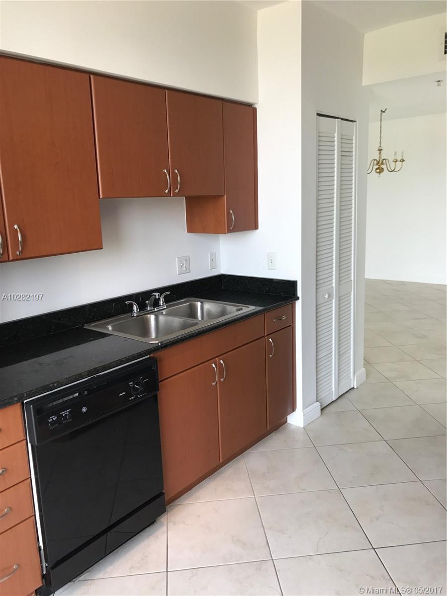 2425 Southwest 27th Avenue, Unit 902 Miami, FL 33145 - Photo 18 of 26