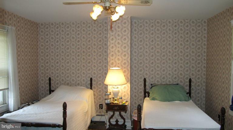 507 Dennis Avenue Silver Spring, MD 20901 - Photo 14 of 28 Gallery Image 14