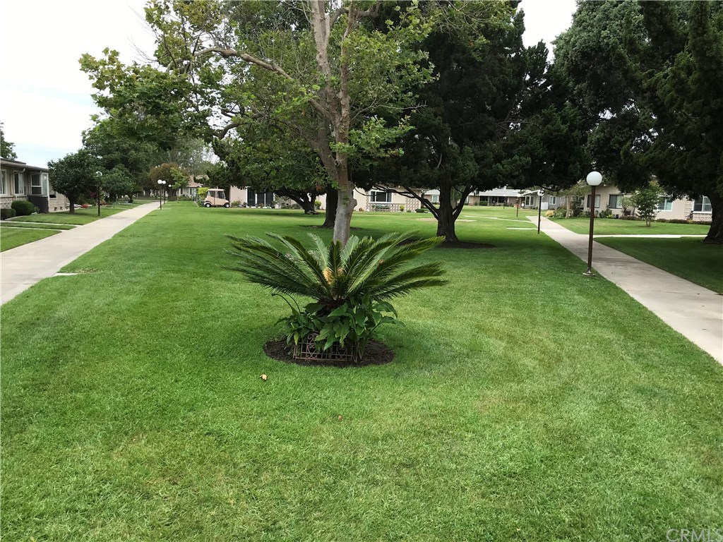 1621 Interlachen Road, Unit 265L Seal Beach, CA 90740 - Photo 4 of 16