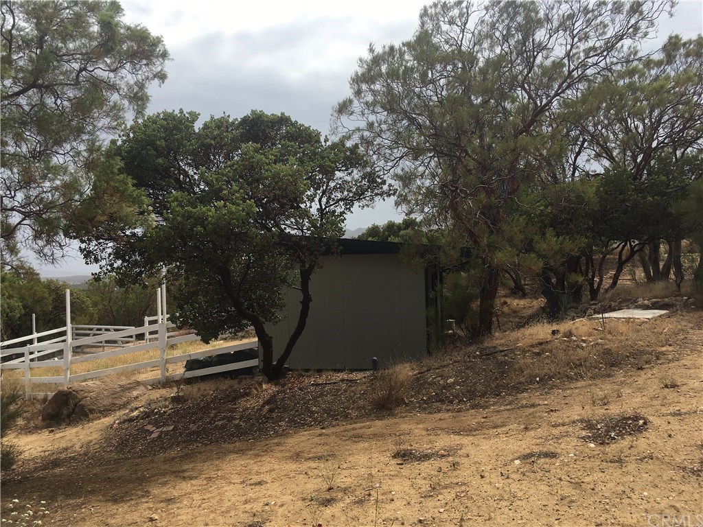 52685 Saddleback Road Anza, CA 92539 - Photo 36 of 39