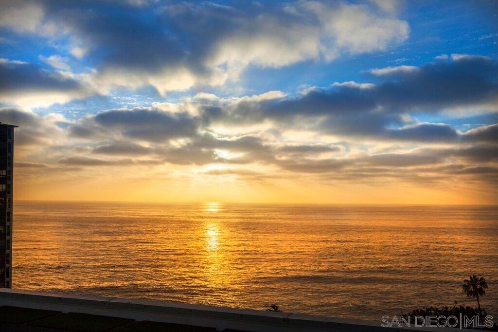 1020 Prospect Street, Unit PH1 La Jolla, CA 92037 - Photo 3 of 25