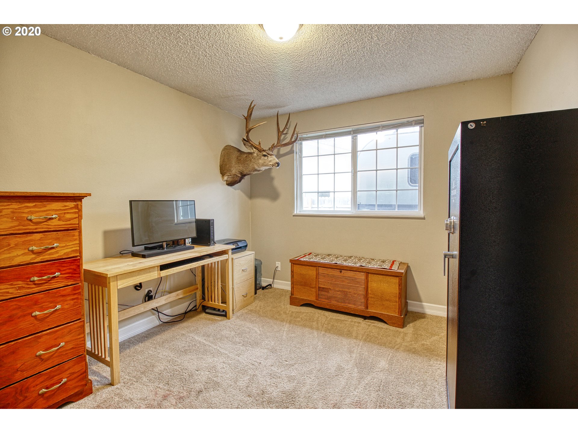 6966 C Street Springfield, OR 97478 - Photo 13 of 26 Gallery Image 13