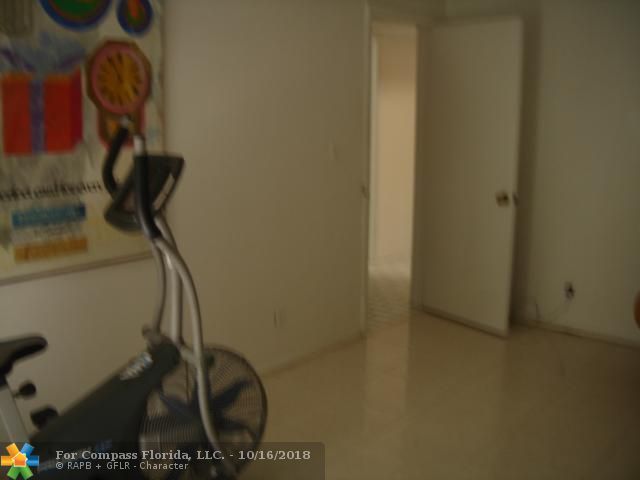 5904 Cedar Circle Tamarac, FL 33319 - Photo 8 of 11