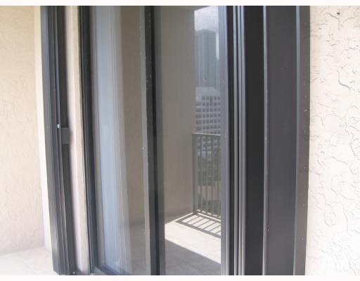 540 Brickell Key Drive, Unit 1719 Miami, FL 33131 - Photo 7 of 7