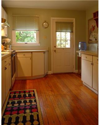 5548 Darlington Road Pittsburgh, PA 15217 - Photo 5 of 18 Gallery Image 5