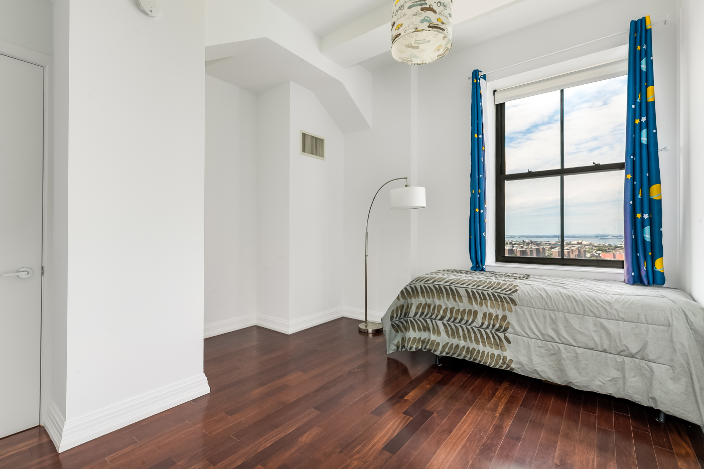 1 Hanson Place, Unit 19J Brooklyn, NY 11243 - Photo 6 of 15