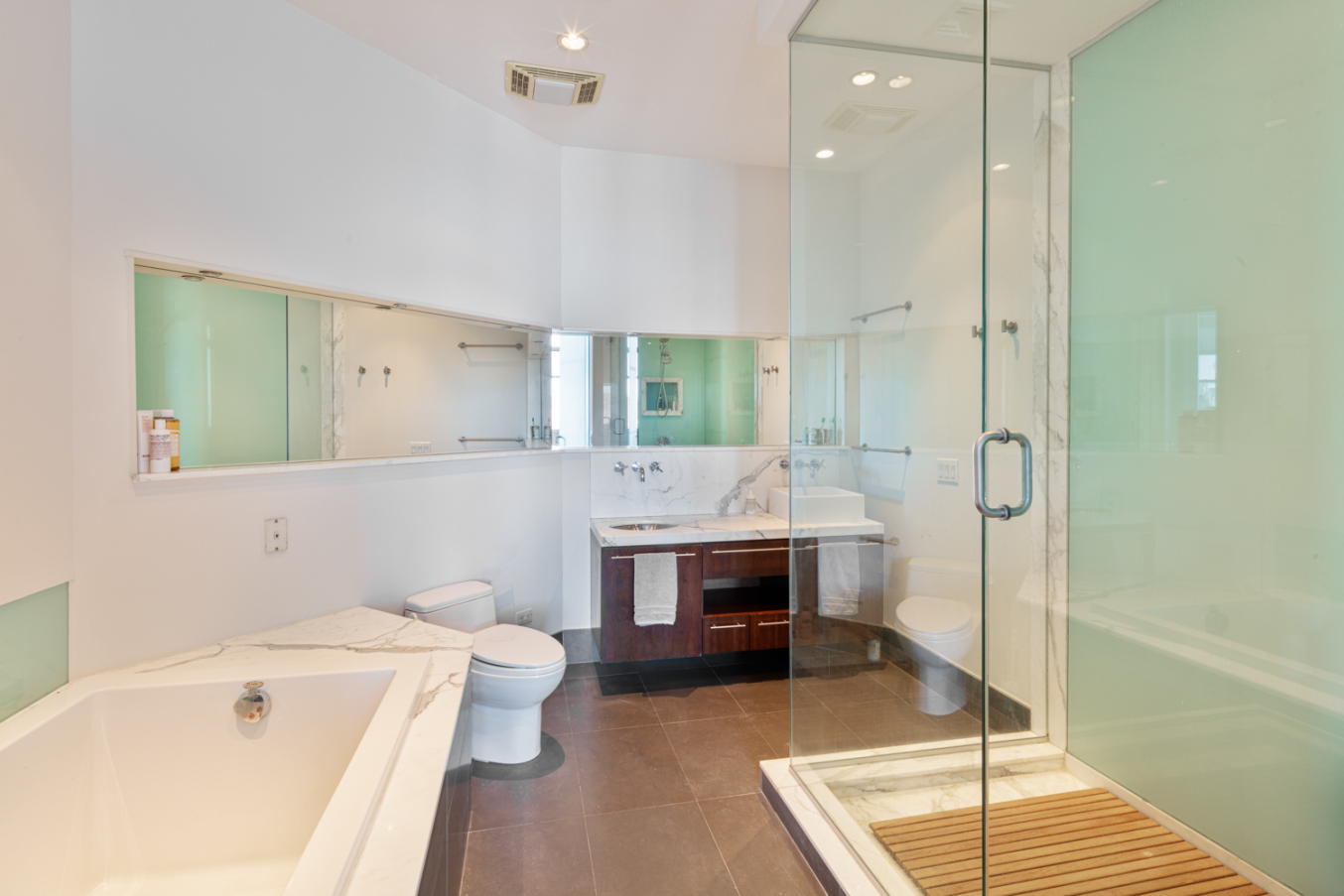60 Broadway, Unit 9D Brooklyn, NY 11249 - Photo 6 of 12 Gallery Image 6