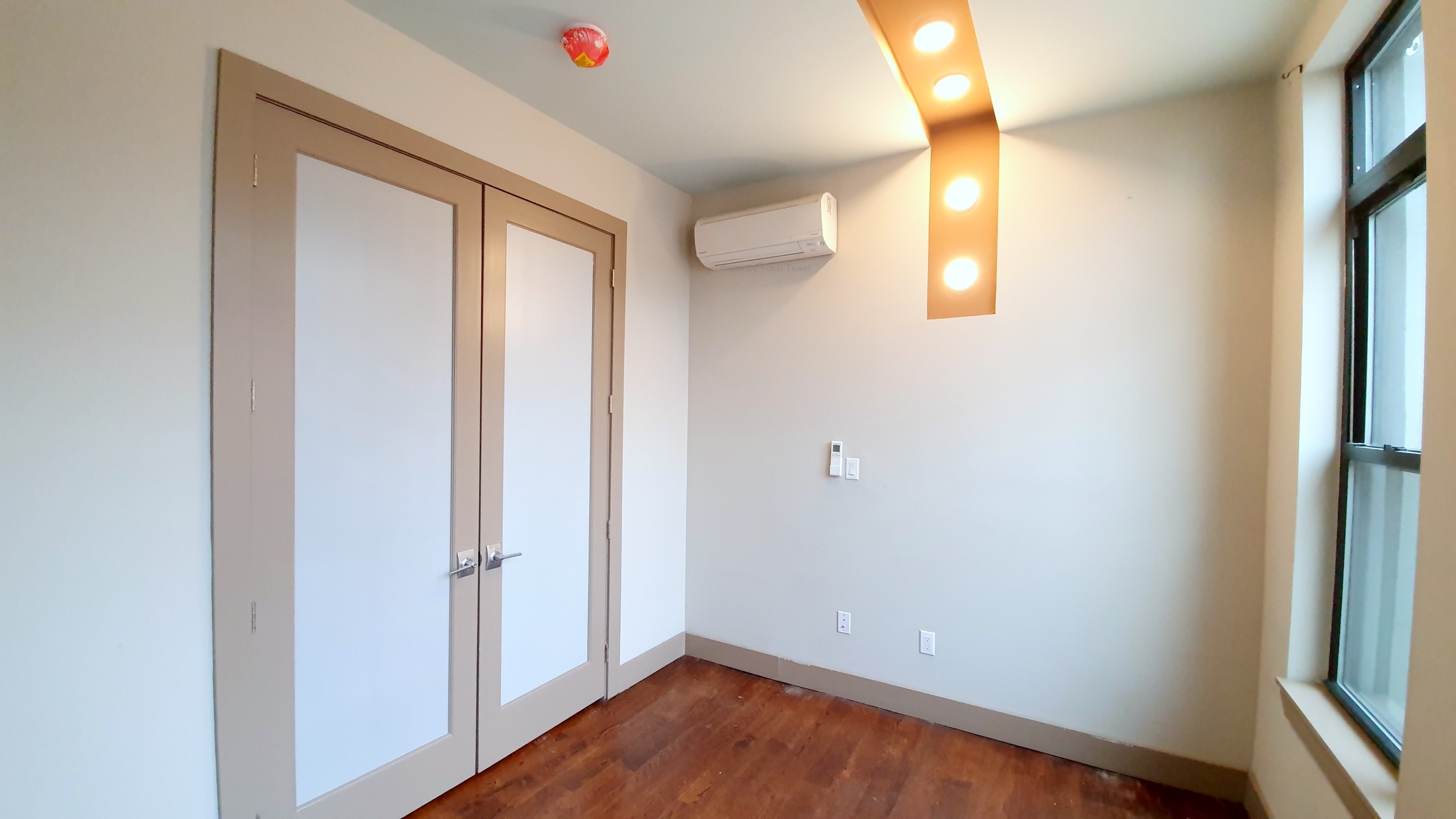 447 Meeker Avenue, Unit 1B Brooklyn, NY 11222 - Photo 5 of 9