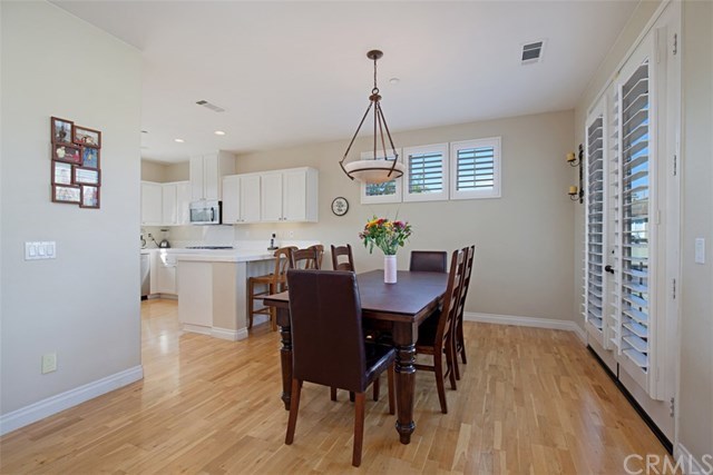 605 Corte Calmo San Clemente, CA 92673 - Photo 7 of 27 Dining area.