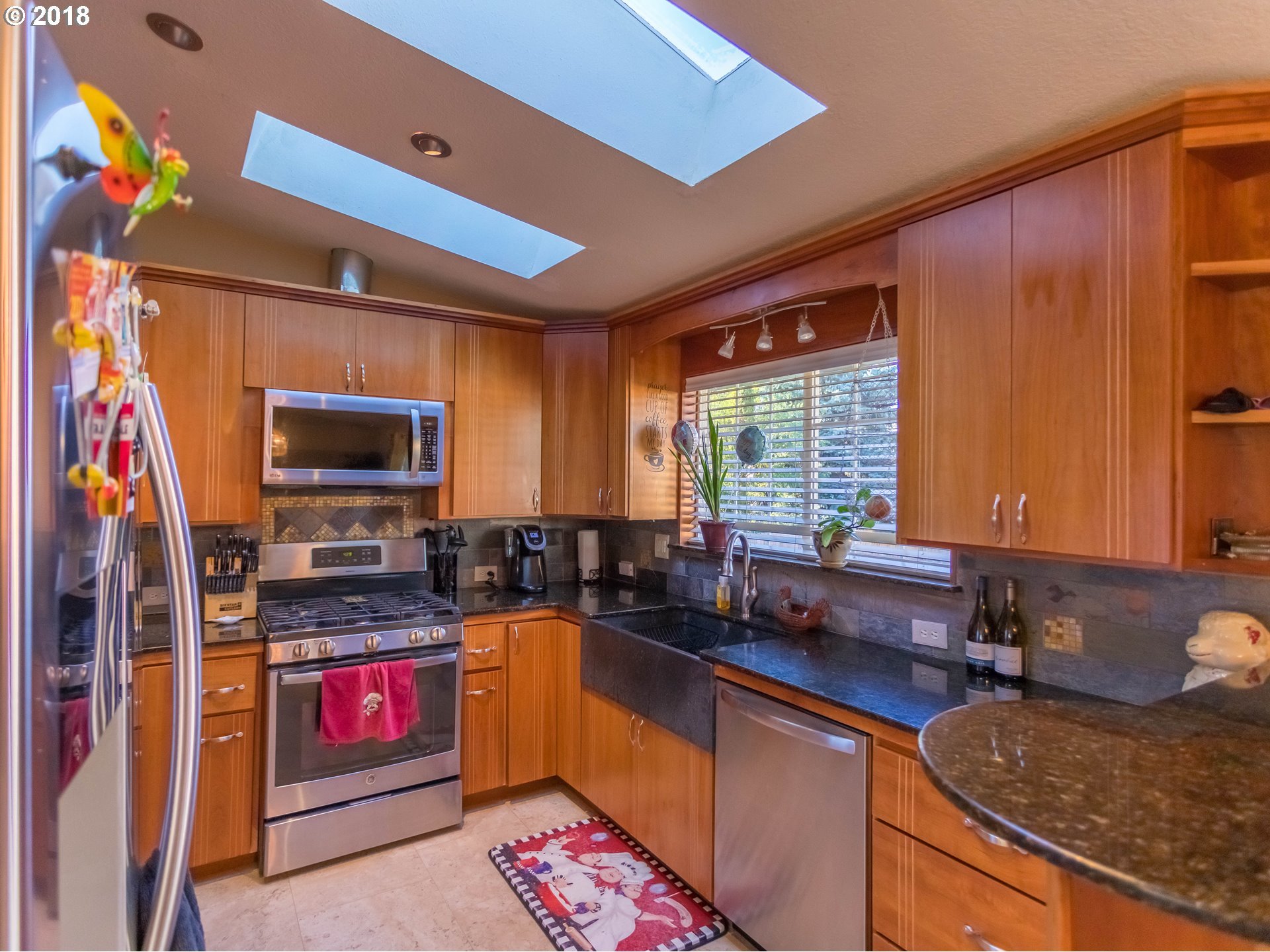 4475 Southeast Powell Valley Road Gresham, OR 97080 - Photo 4 of 29 Gallery Image 4