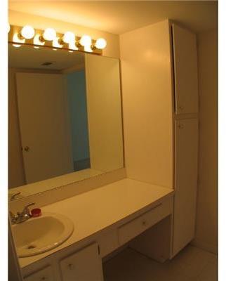 21938 Remsen Terrace, Unit D208 Boca Raton, FL 33433 - Photo 11 of 16