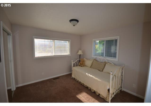 1830 Cherry Heights Road The Dalles, OR 97058 - Photo 9 of 16 Gallery Image 9