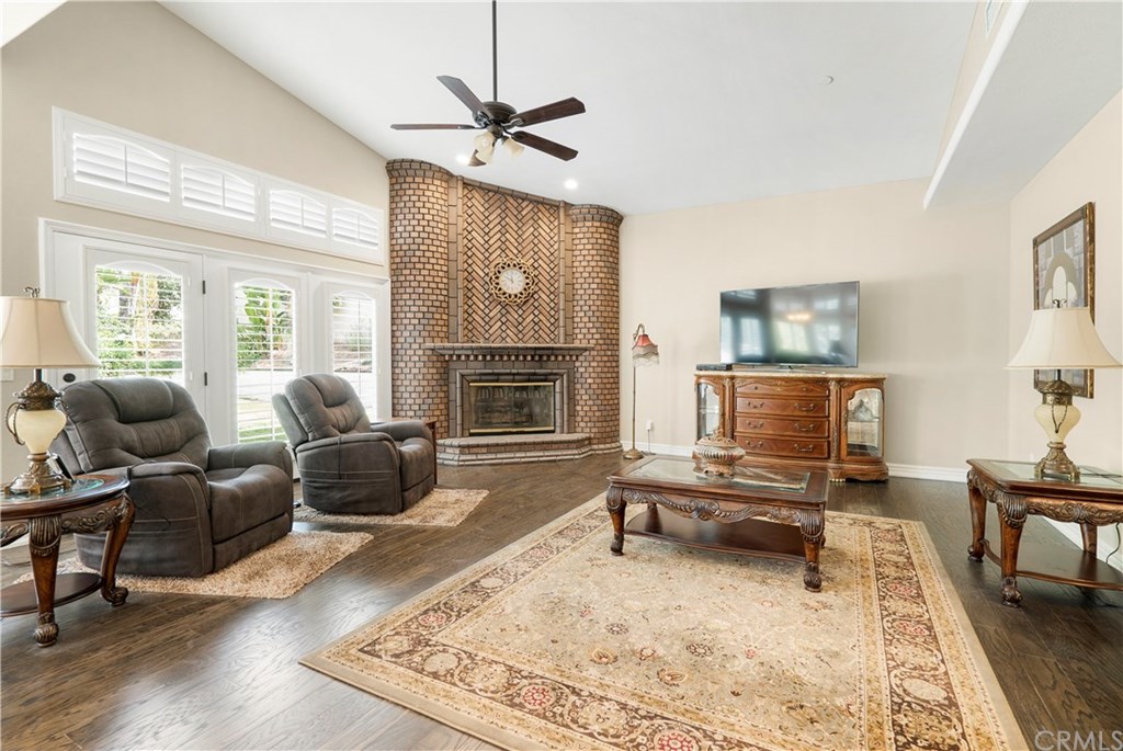 7116 Hawarden Drive Riverside, CA 92506 - Photo 12 of 49