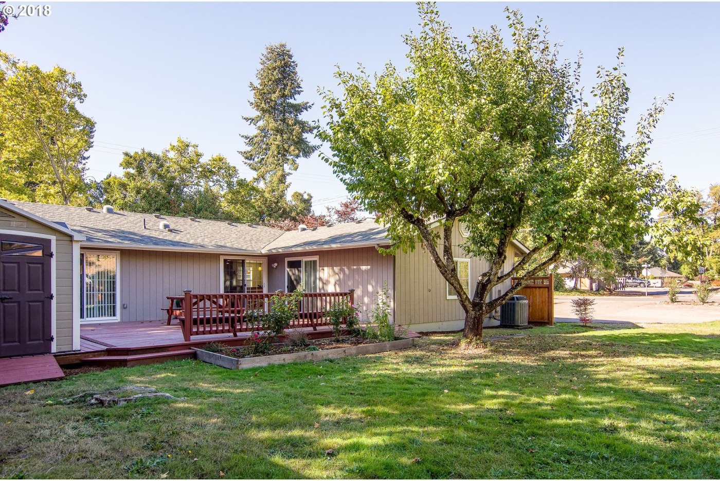 2034 Cal Young Road Eugene, OR 97401 - Photo 24 of 29 Gallery Image 24