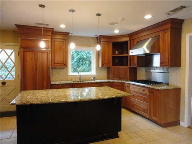 465 Cherry Road Memphis, TN 38117 - Photo 4 of 25 Gallery Image 4