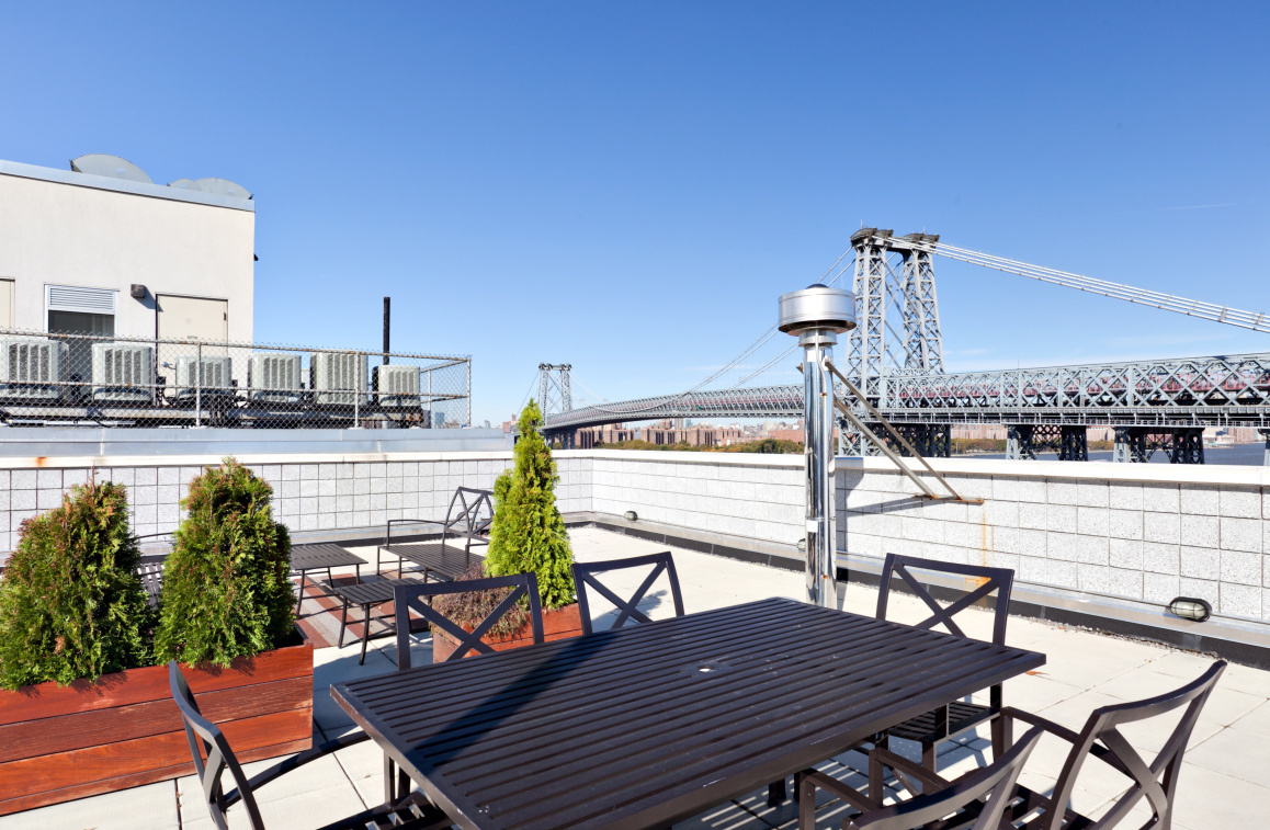 Bridgeview Towers 26 Broadway, Brooklyn, NY 11249 - Photo 9 of 10