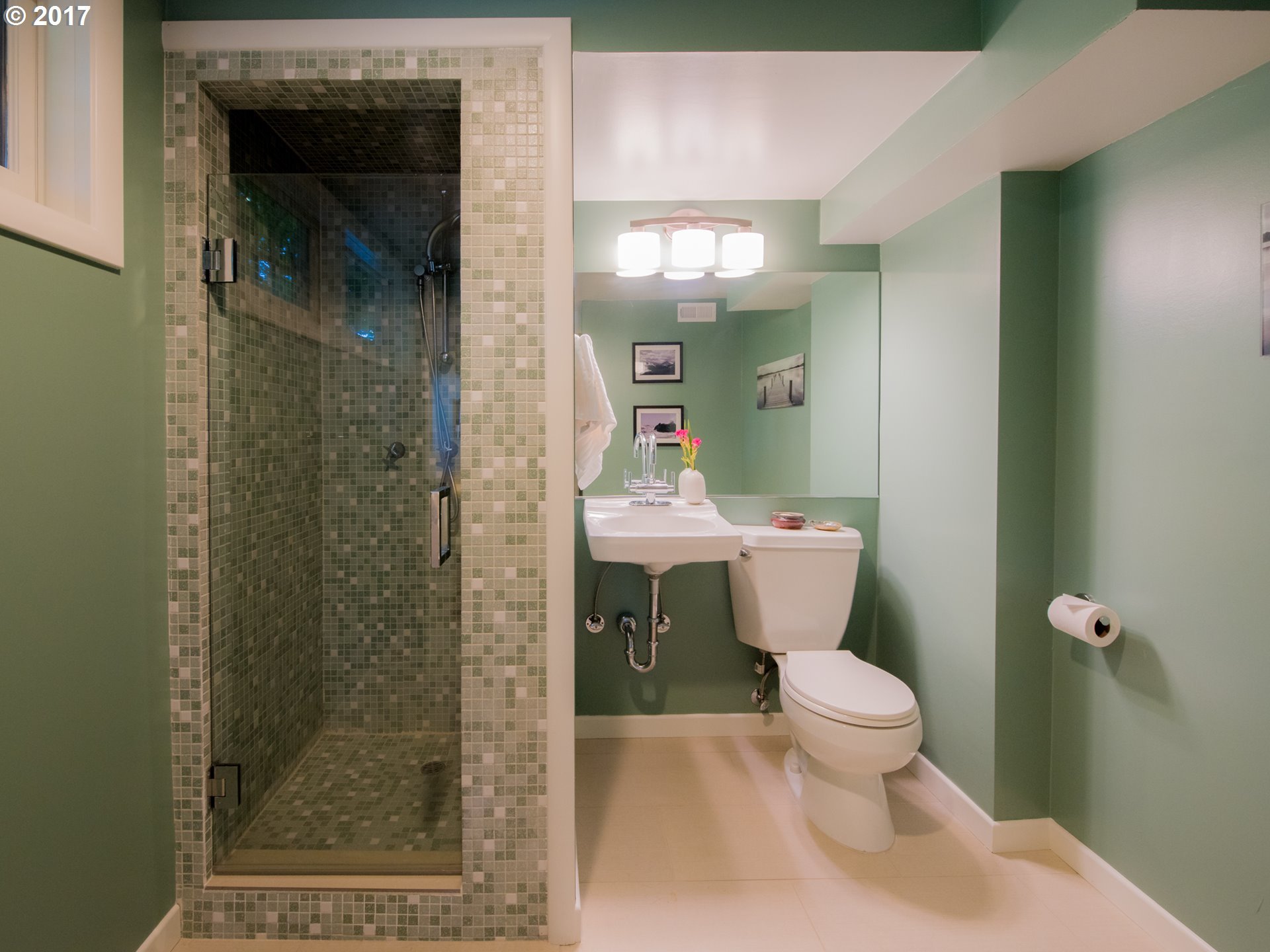 307 Southwest Hamilton Street Portland, OR 97239 - Photo 19 of 27 Gallery Image 19