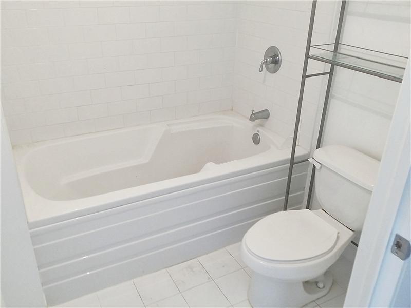 690 Southwest 1st Court, Unit 1703 Miami, FL 33130 - Photo 7 of 16