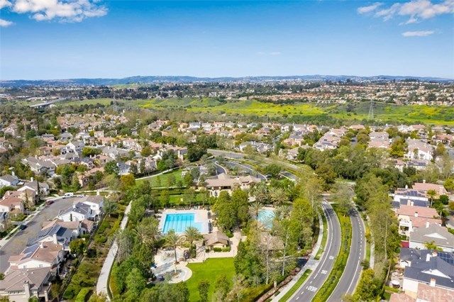 $688,000 | 8 Half Moon Trail, Ladera Ranch, CA 92694