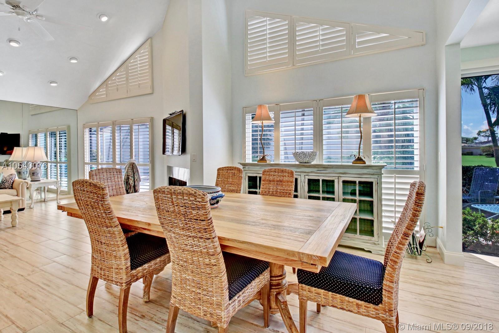 17040 Traverse Circle Jupiter, FL 33477 - Photo 7 of 39