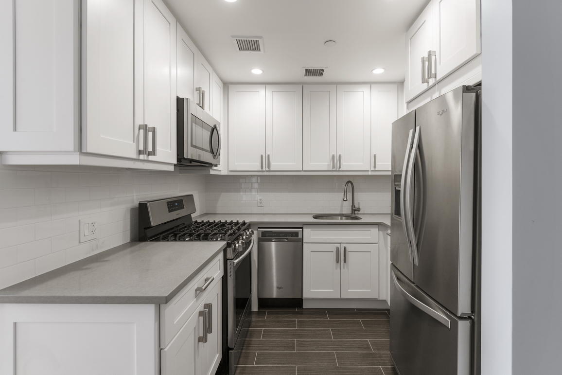 25 Lexington Avenue, Unit 503 Brooklyn, NY 11238 - Photo 4 of 11